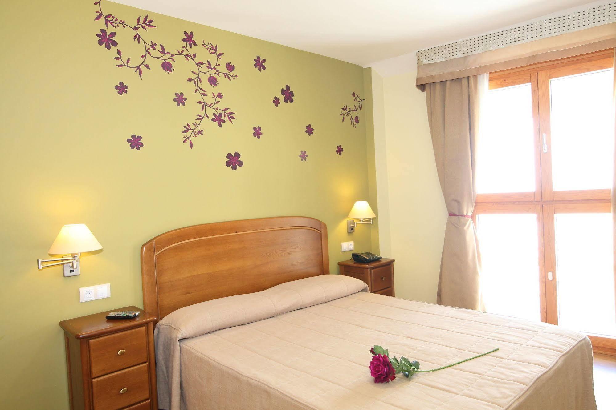 Hostal Campo Real Bed&Breakfast Buitenkant foto