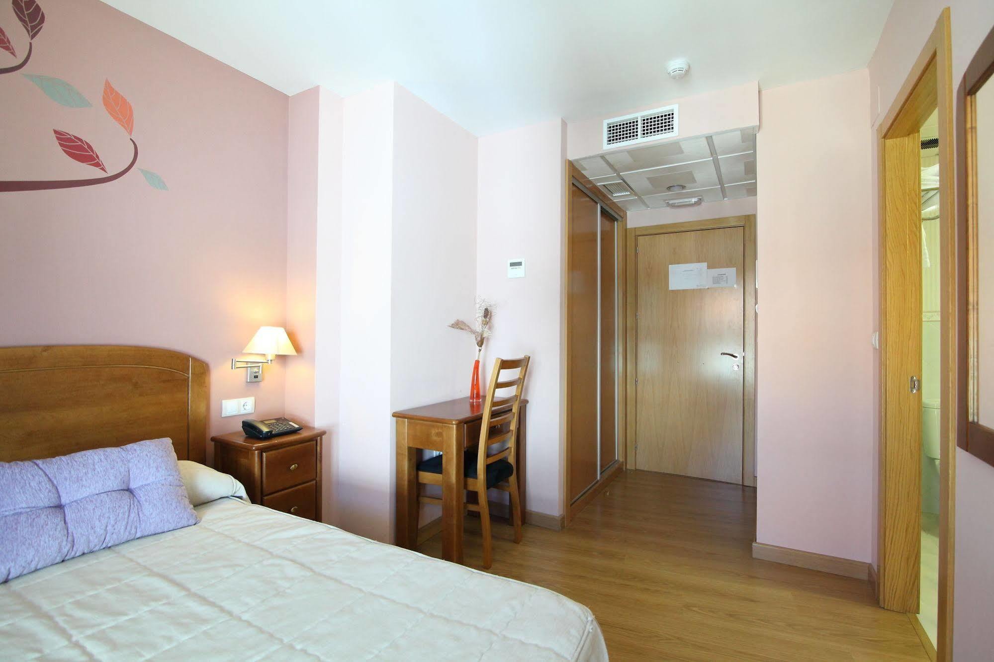 Hostal Campo Real Bed&Breakfast Buitenkant foto