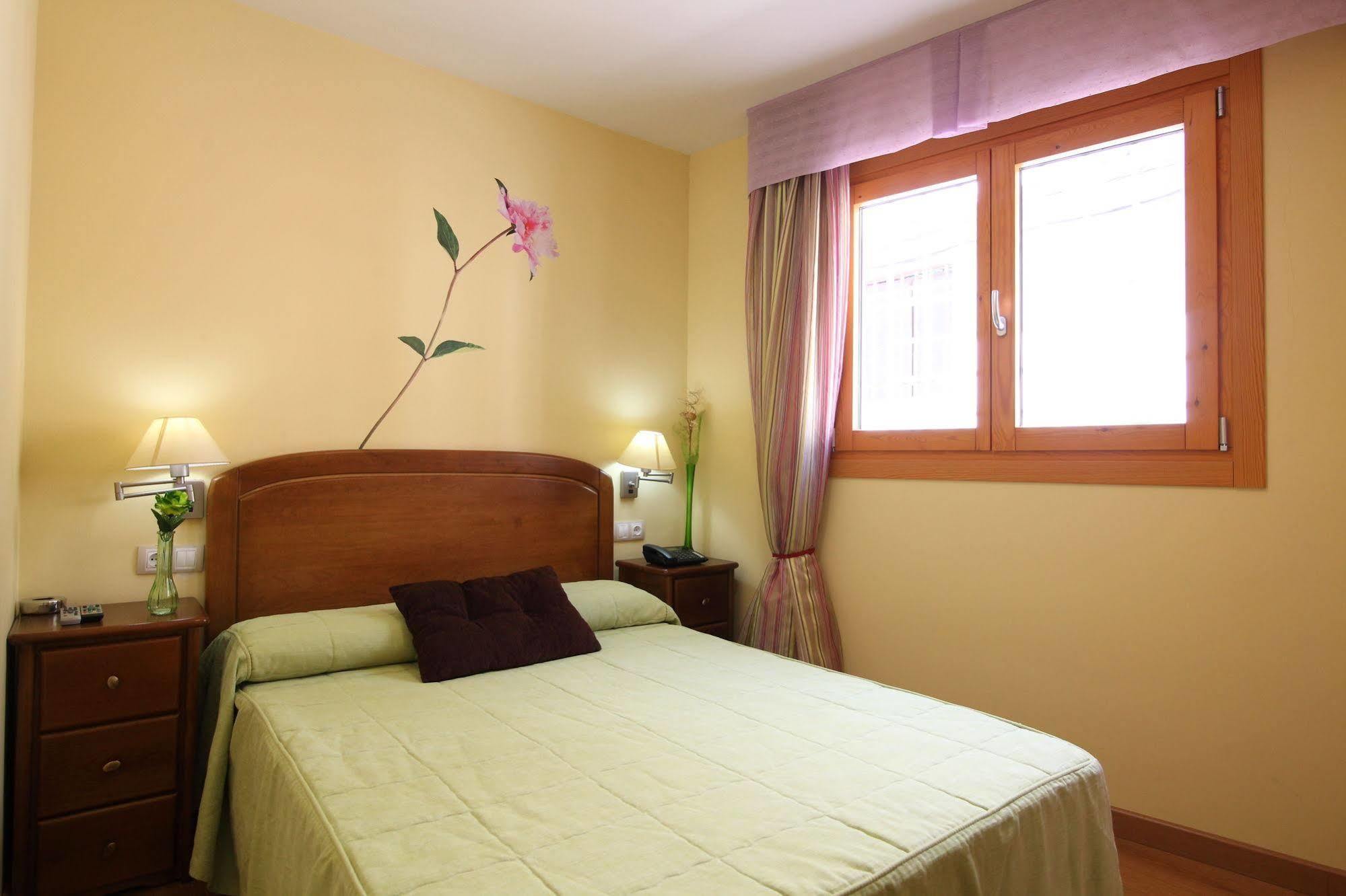 Hostal Campo Real Bed&Breakfast Buitenkant foto